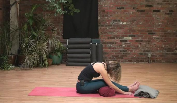 Audio, online & live Yin Yoga & Yin Yang Yoga